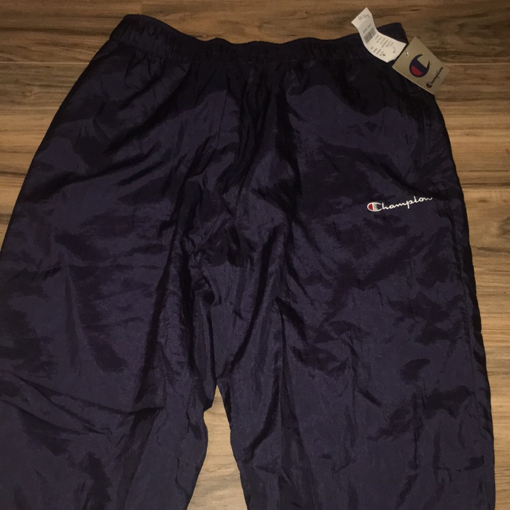 Navy champion pants (large)